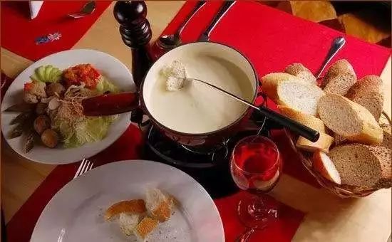 瑞士和瑞典有何不同,瑞典和瑞士的差距大吗