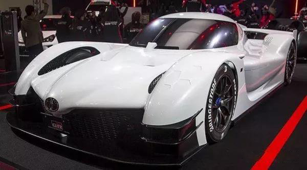 总有人说玩车是不务正业,为什么说玩赛车很费钱