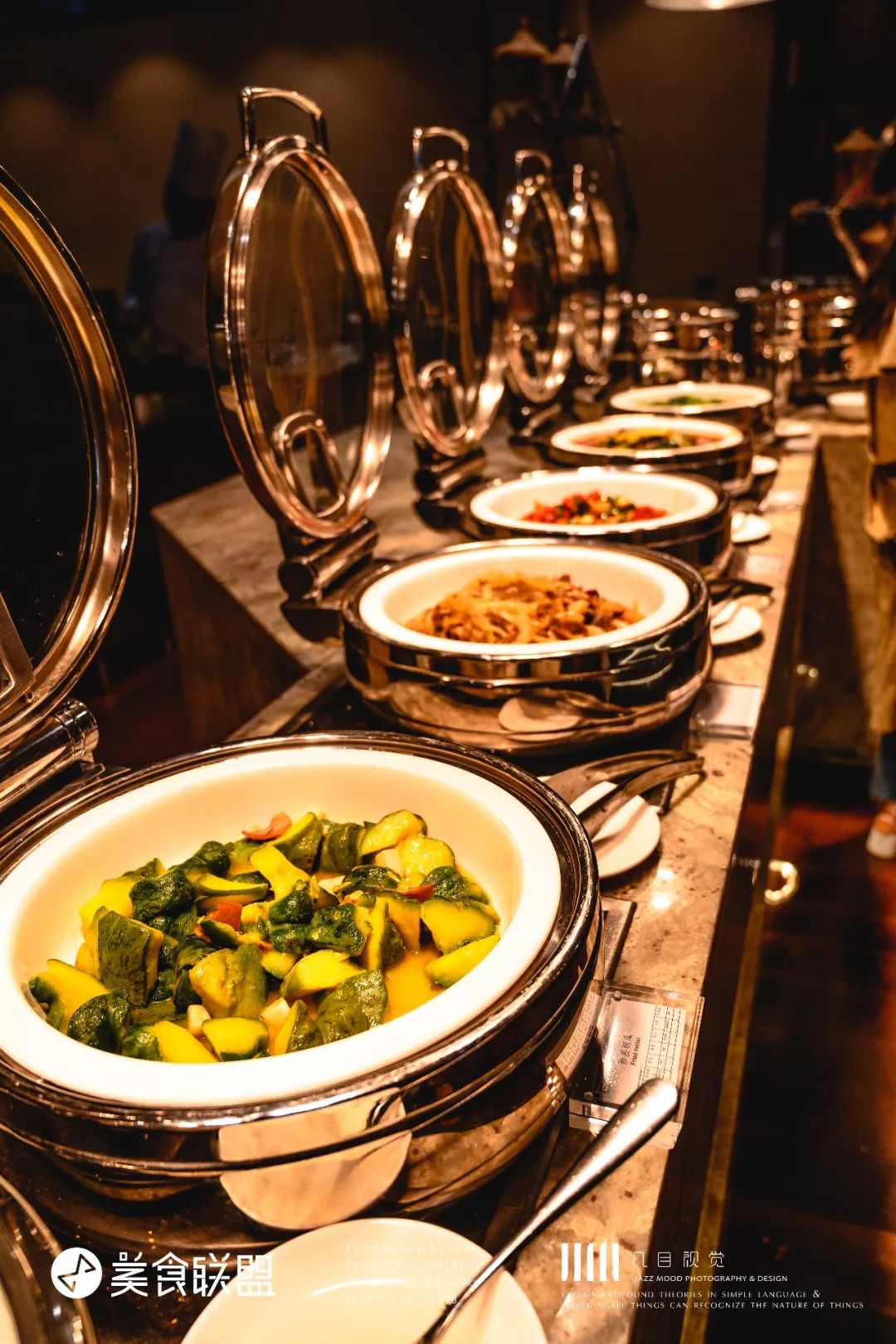 走进蒙古包吃烤羊美食,昆明必吃烤全羊好去处