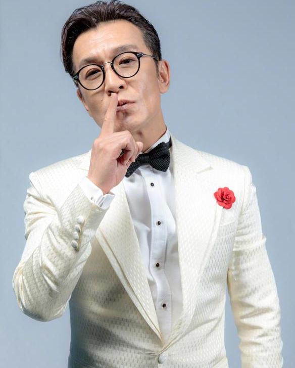 请把李咏叔叔的故事讲给孩子：养成良好的生活习惯有多重要