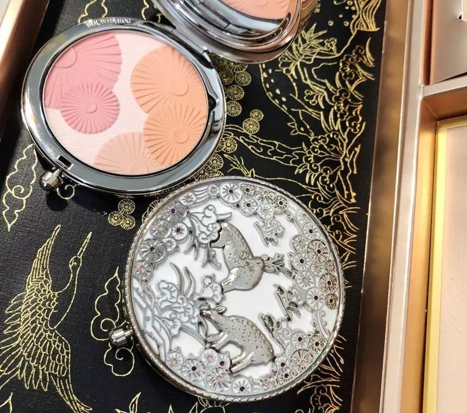 diorchanel档次,dior和chanel的联名款是什么