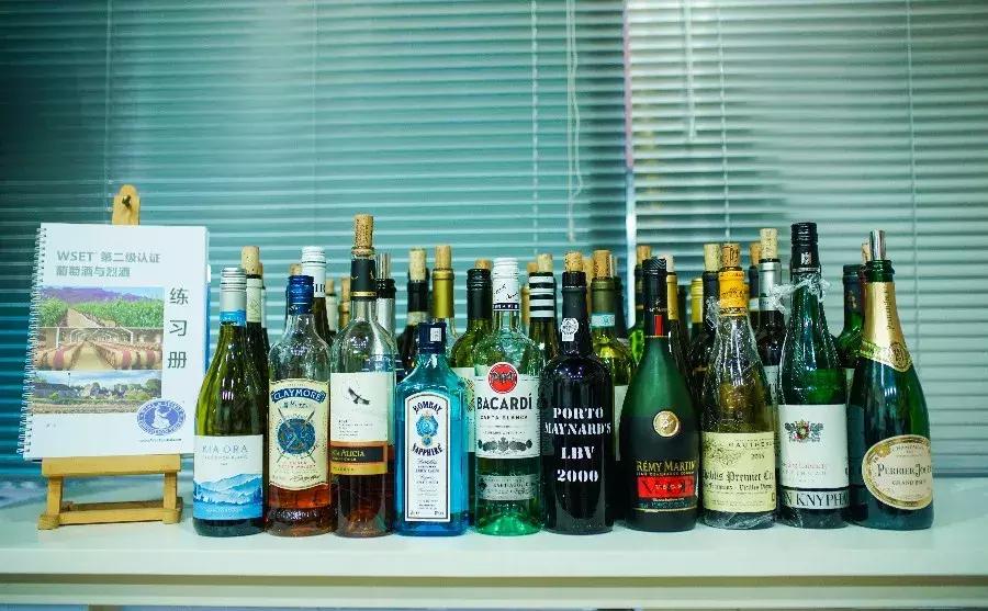 wset一级葡萄酒认证题目,wset葡萄酒认证费用