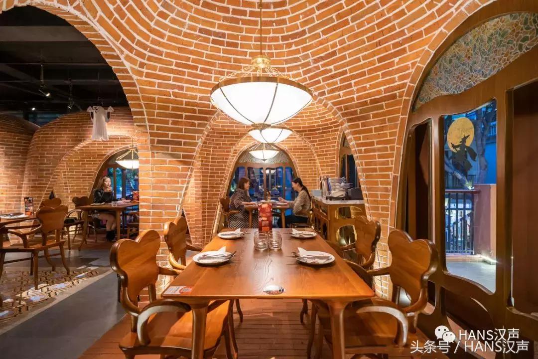 HANS城报｜喜茶开业星巴克外卖来了！11月武汉这些地方值得去浪