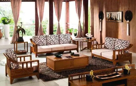 实木沙发与布艺沙发哪个价格贵,实木沙发布艺沙发皮沙发哪个好