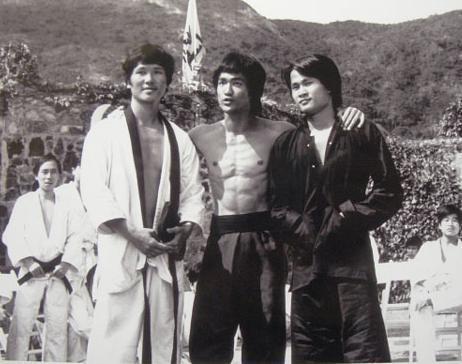 为什么李小龙是武坛奇人,李小龙因为什么而成为演员