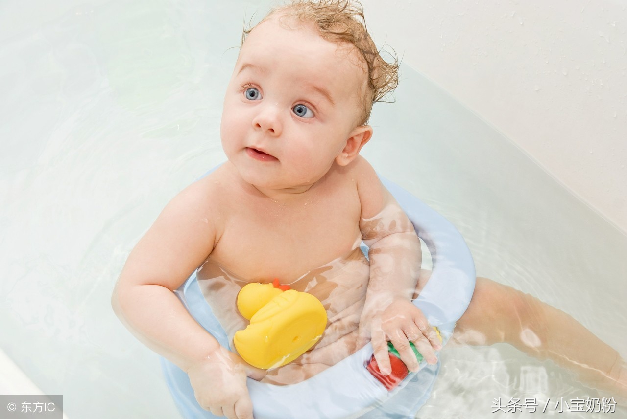 皇家美素国行和港版哪个好吸收,皇家美素佳儿港版有机和国行对比