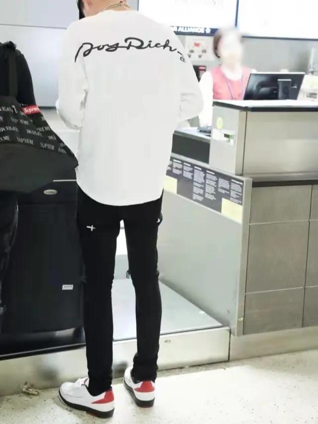 aj2复古高帮白绿上脚,最值得买的aj是几代