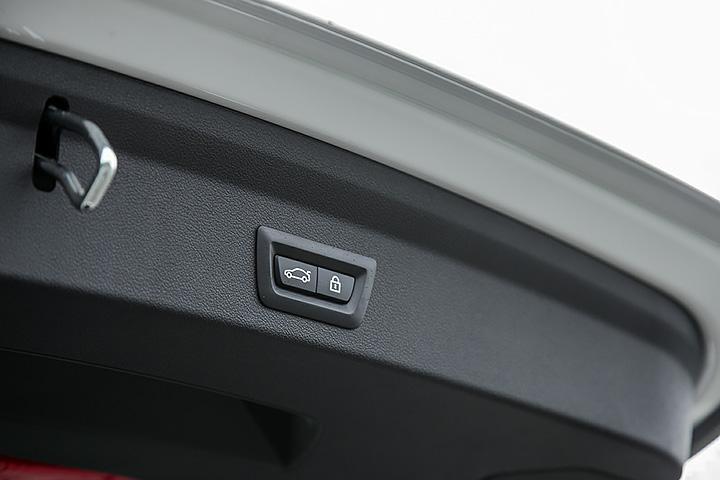 宝马118i2012款和2013款区别,宝马1系2016款118i都市设计套装