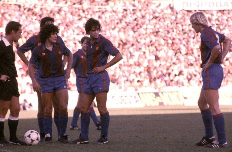 与天斗，与地斗，与人斗，马拉多纳，一个永远的战斗者