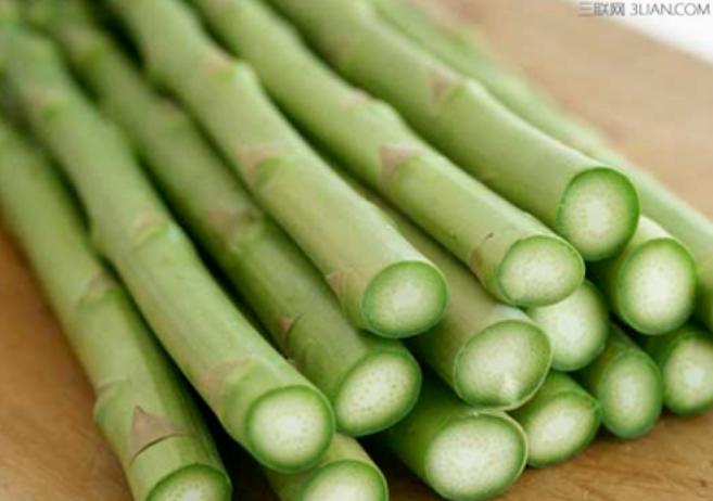 孕期芦笋炒肉的最佳做法,芦笋炒大虾的做法窍门视频教程