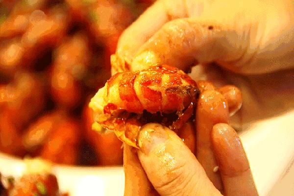 好兄弟夏天就要吃龙虾喝啤酒！南京兄弟龙虾口味绝了~3人仅79元！