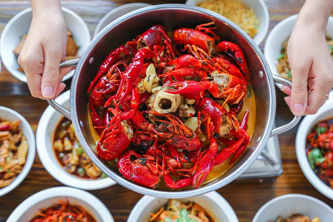 收藏长沙,长沙美食攻略我能从街头吃到街尾