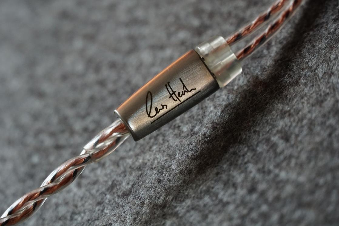 世界顶尖入耳式耳机,入耳式平价监听耳机测评