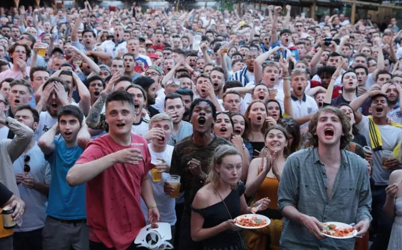 快消品当下形势,快消品和传统货品