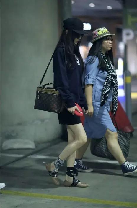 唐嫣▏包品一路在线