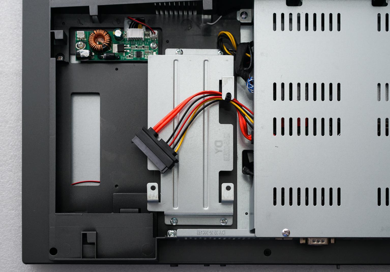 搭载11代酷睿i5的笔记本电脑,酷睿11代i5一体机