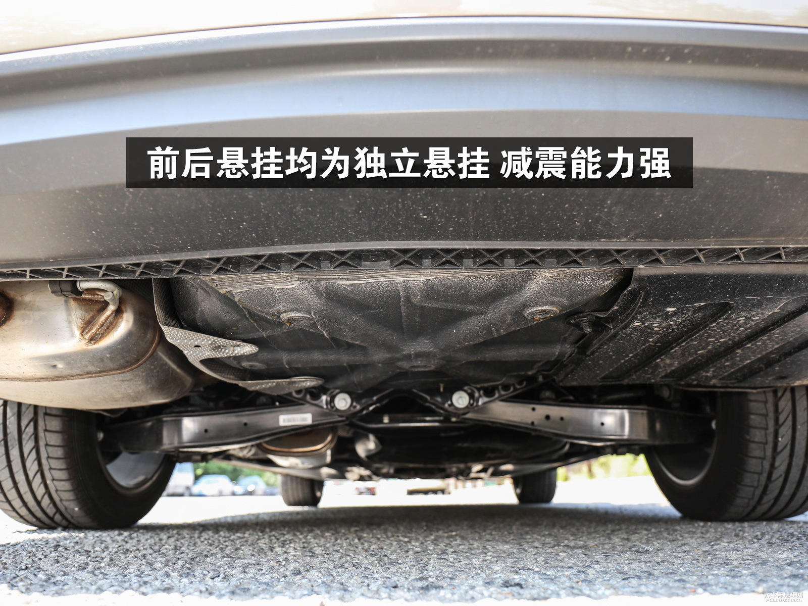 汽车悬架哪种最好,双叉臂悬架和麦弗逊哪个好