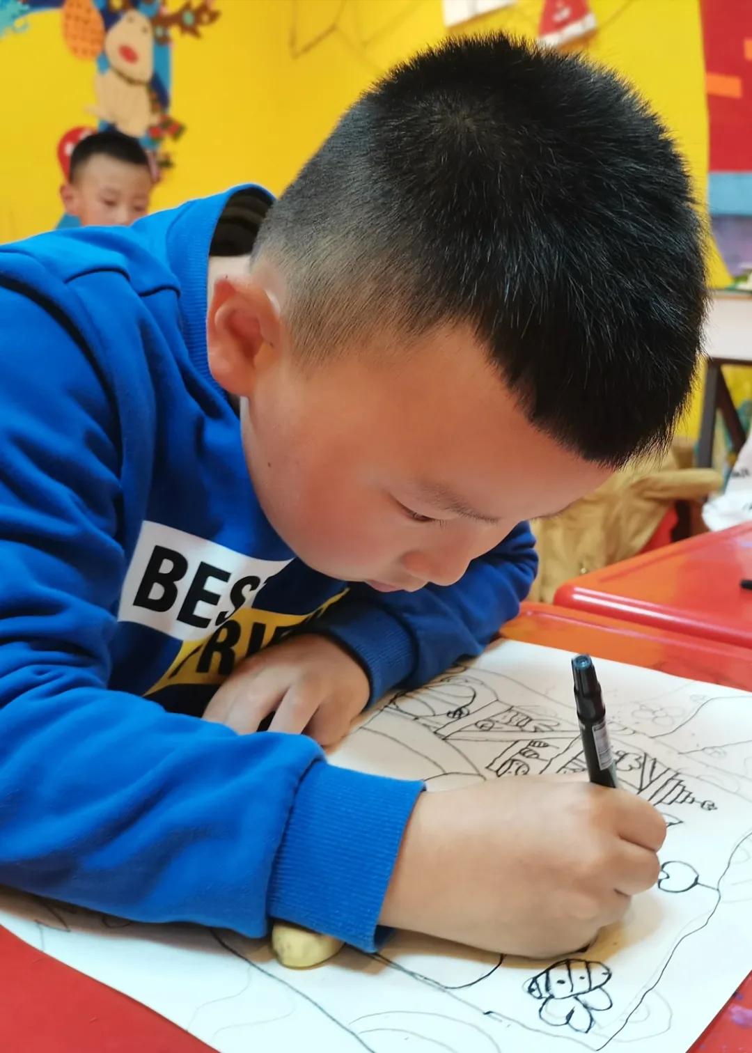 东方童画美术培训学校周村店,东方童画少儿美术淄博印象汇店