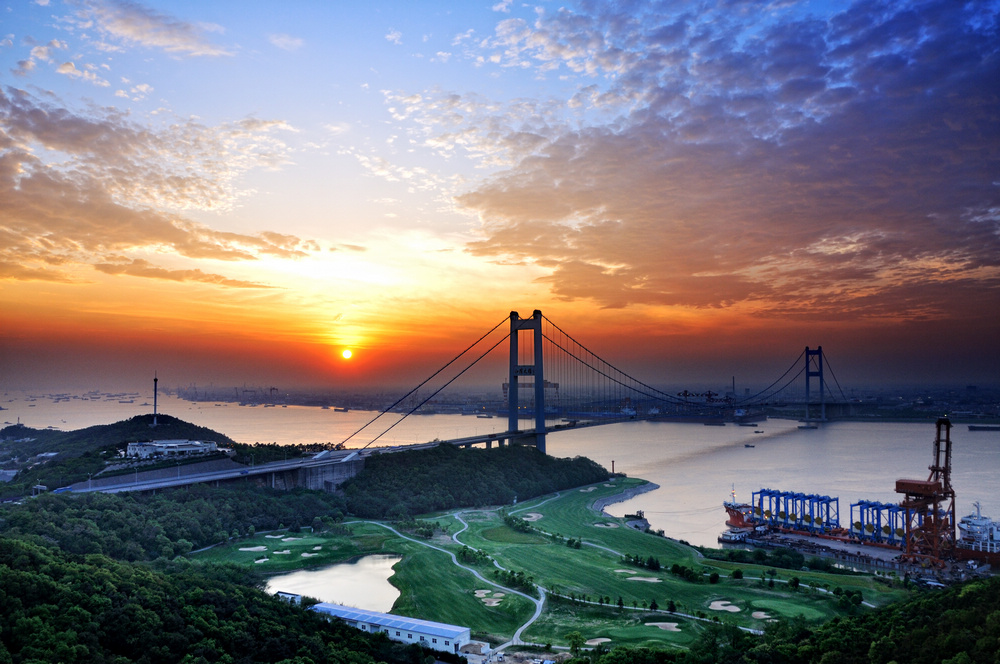 江阴，百强县仅次于昆山，但它是浙江最敬佩的一个江苏强县