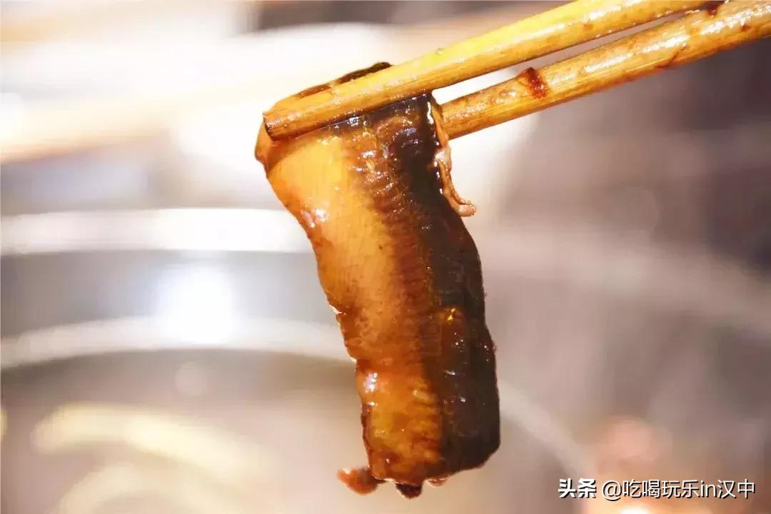 汉中特色鱼火锅,陕西汉中好吃的重庆老火锅店