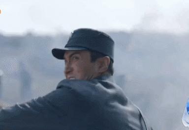 娌瑰ご绮夐潰鎶楁棩绁炲墽,娌瑰ご绮夐潰