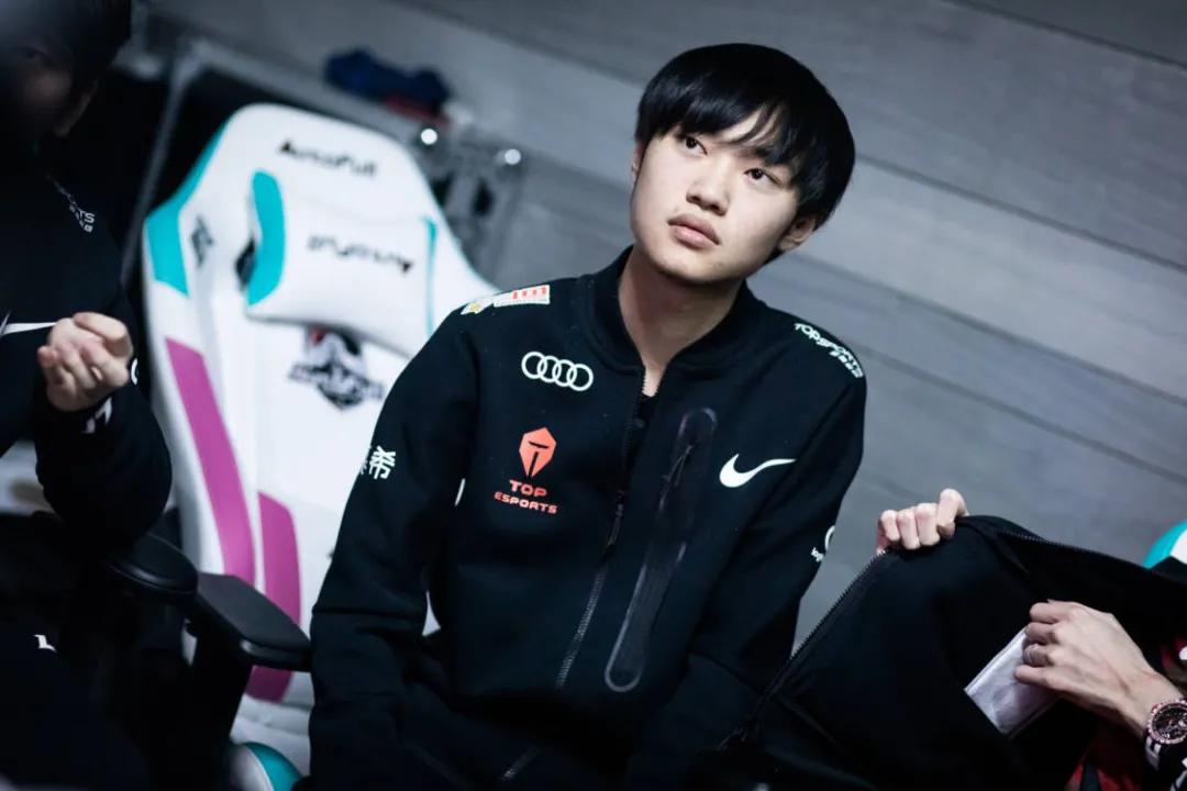 fpx2-1tes,今年的fpx有多强