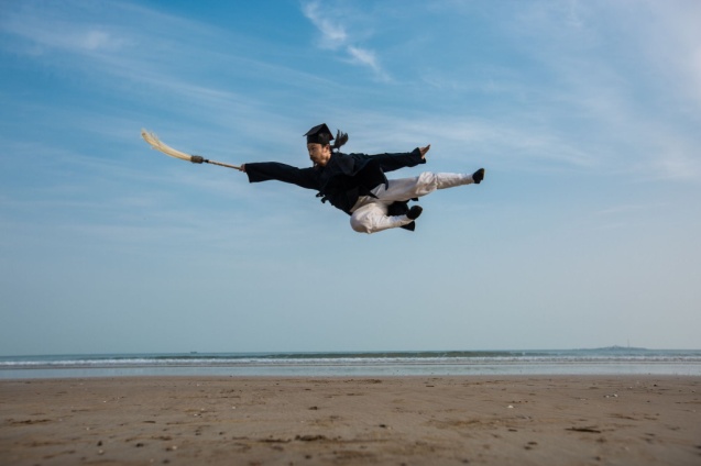 被泰拳ko的中国拳手,中国传统武术被自由搏击ko视频