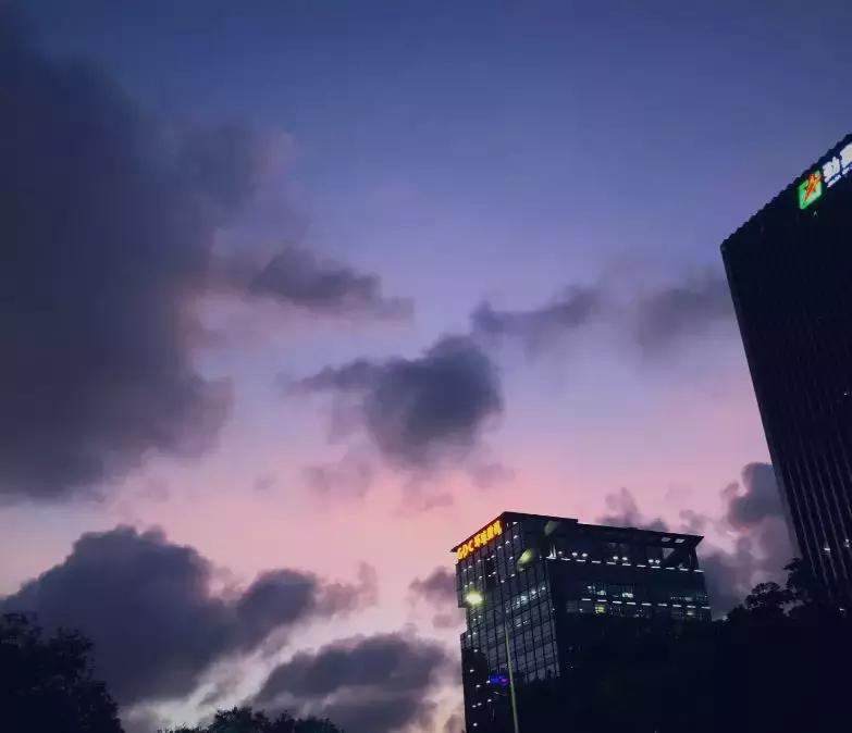 不相信眼泪的城市,深圳不相信眼泪抖音