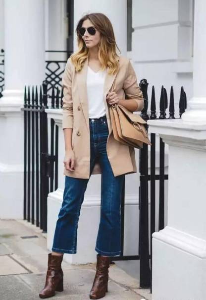 短上衣喇叭裤怎么搭配鞋子,宽松t恤搭配长打底裤穿什么鞋子