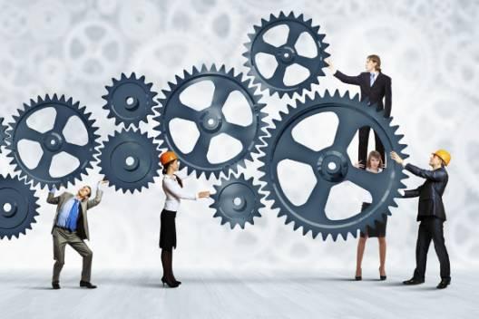 公司管理很混乱该不该离职,管理混乱的团队表现在哪些方面