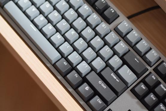 杜伽k310机械键盘简单上手,杜伽k330w机械键盘评测