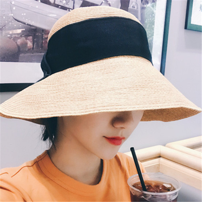 嘿！酷女孩，你的渔夫帽