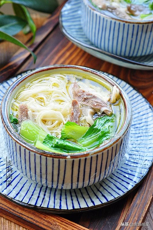 过年提前买好了鸡,买什么鸡炖汤好喝一点营养