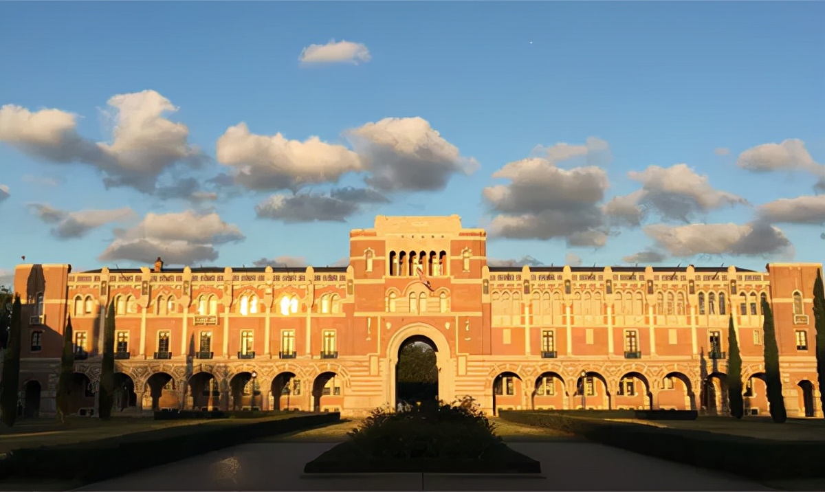 脱口秀大会上的“留学梗”，竟然讲出了留学生不为人知的痛