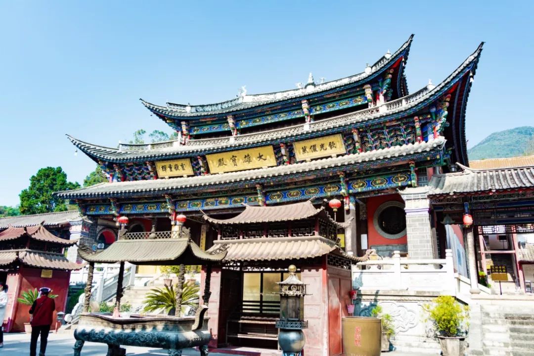 大理鸡足山奇观,从山角看大理鸡足山的传说