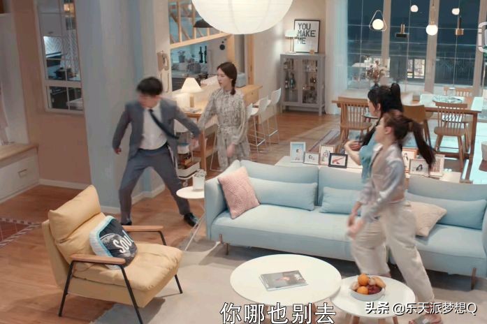 我和我们在一起许城逸认识夏颜,我和我们在一起夏颜许城逸同居