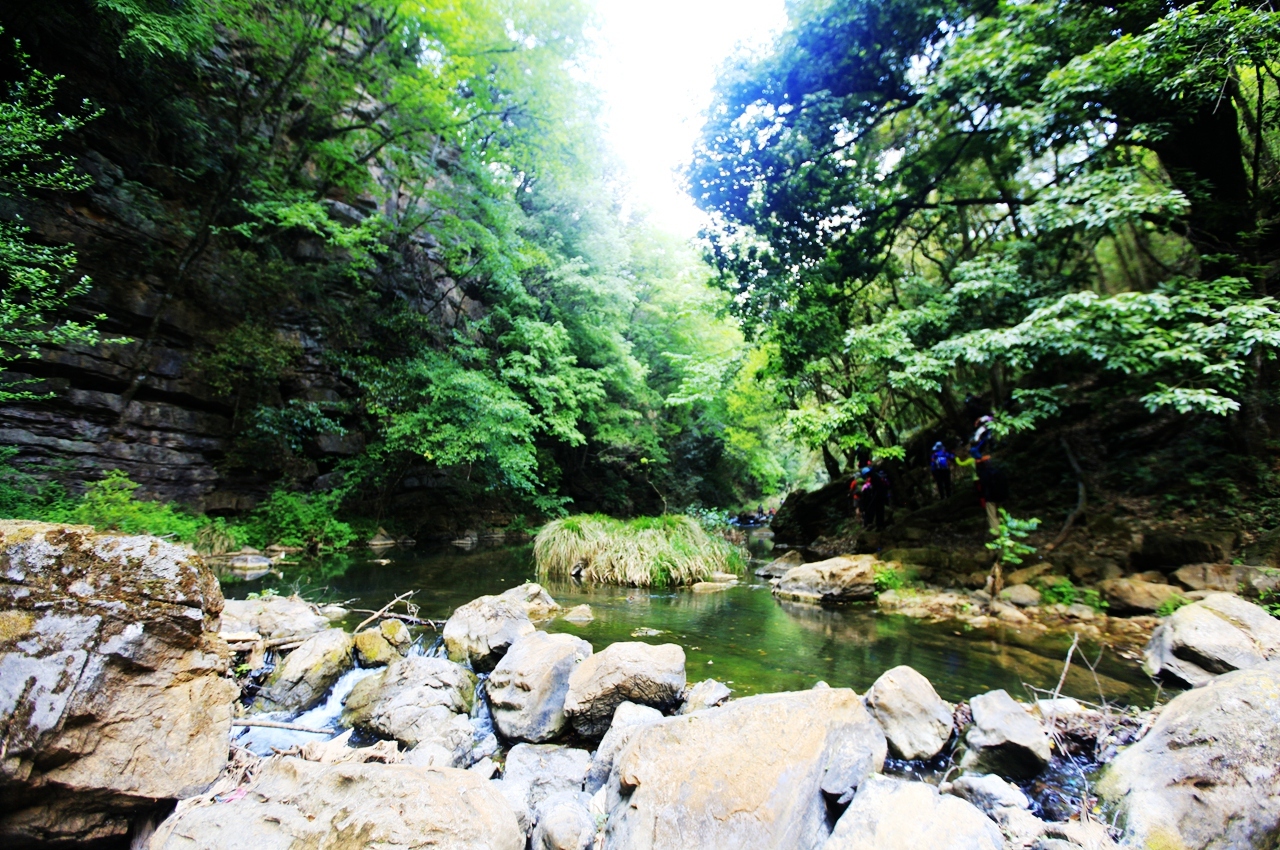 重装穿越|落水洞-野花沟-马蹄河穿越之旅