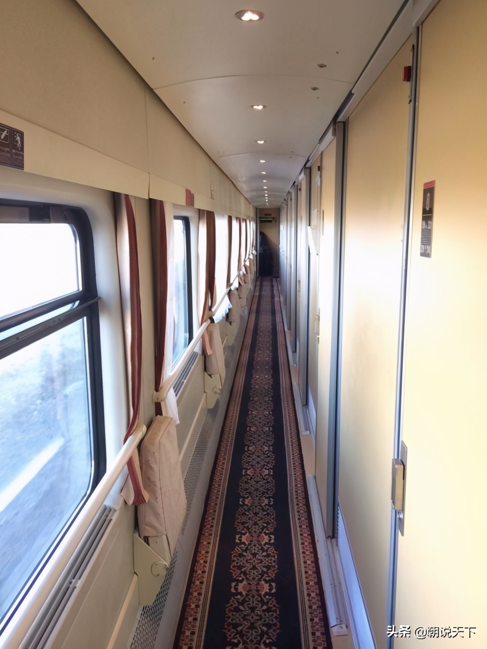 选择火车硬座还是高铁二等座,卧铺二等座c座是上铺还是下铺