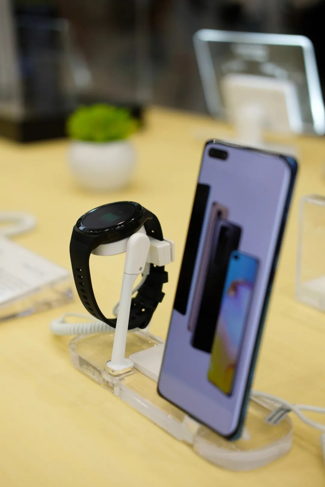 购物指南 | 轻松get顾佳式穿搭，并附越买越省的秘笈