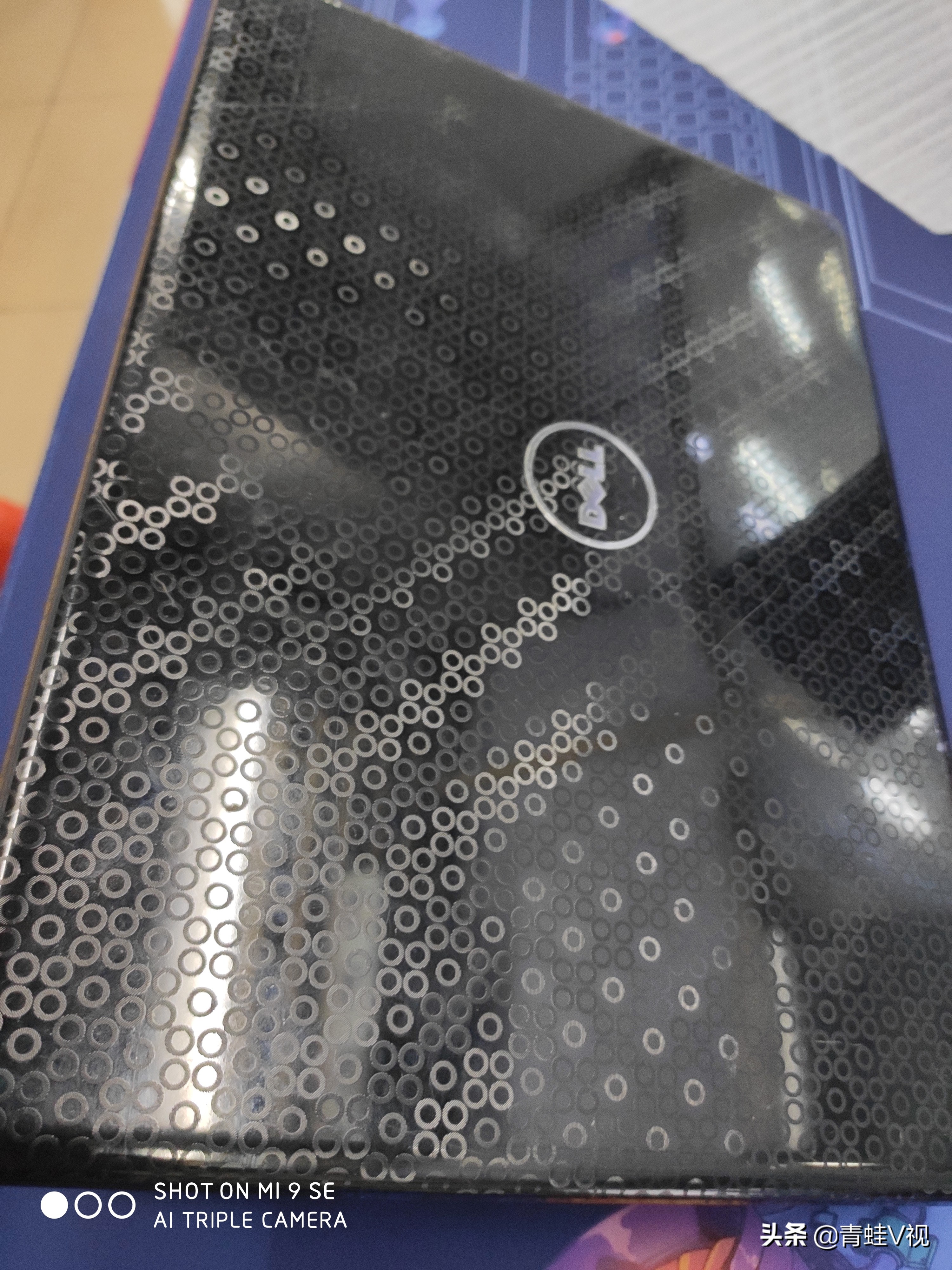 戴尔Inspiron灵越14（M4010）200多元起死回生的升级拆机教程。