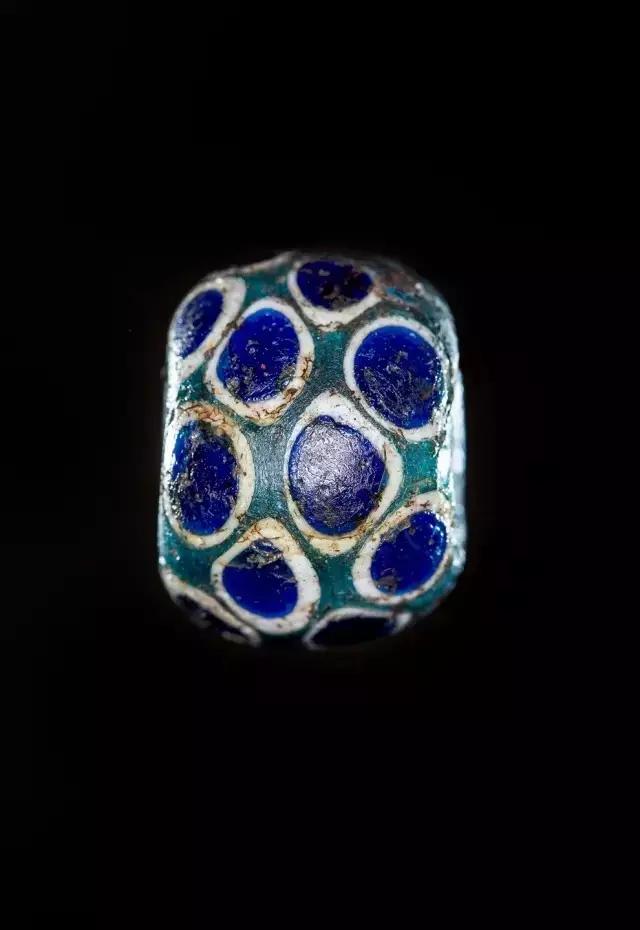 战国蜻蜓眼陶珠,战国蜻蜓眼玻璃珠价格