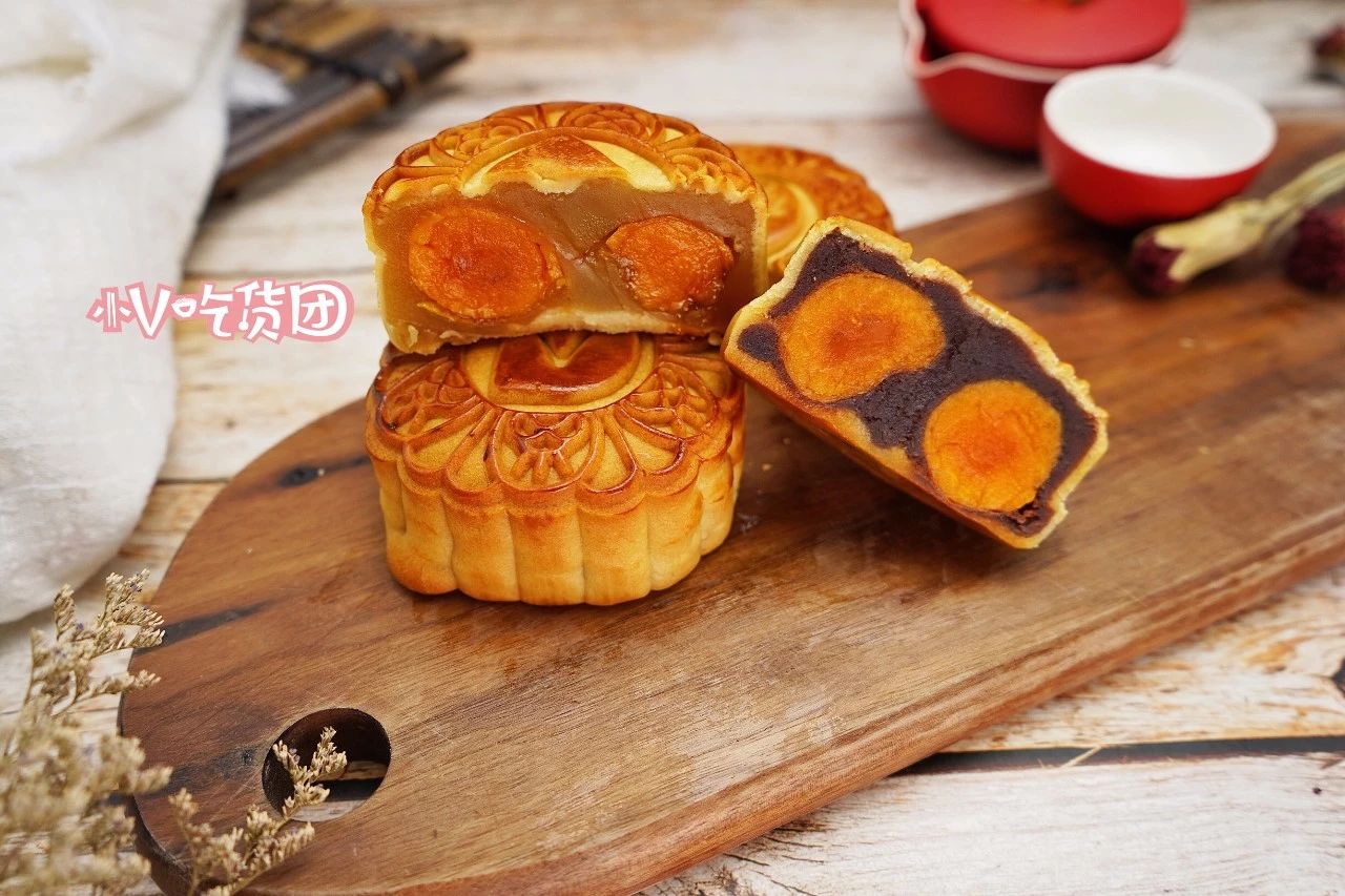 它是老广专属的中秋香甜，皮薄馅靓，邻居都问哪买的