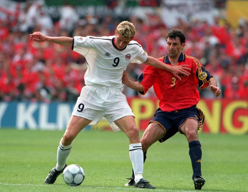 切尔西足球俱乐部历史,切尔西04-05赛季欧冠小组