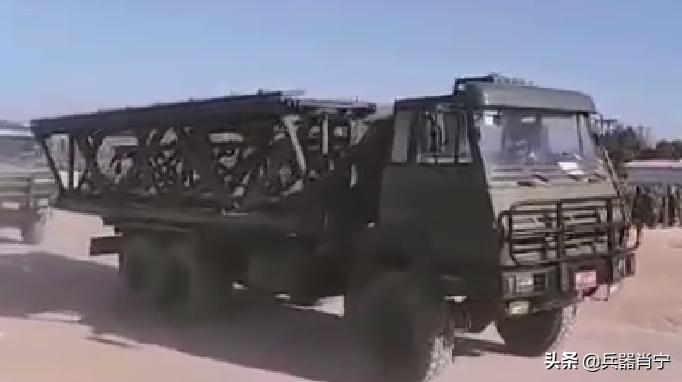 老挝阅兵军舰,老挝人民军导弹阅兵