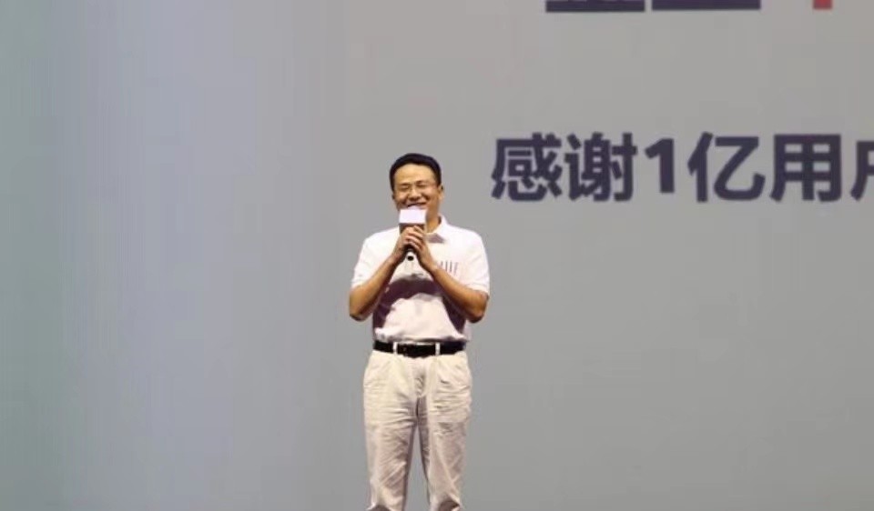 金立老板刘立荣输给谁了,金立和刘立荣现状