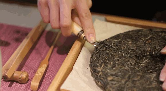 糯米普洱茶的正确冲泡方法,普洱茶用紫砂壶的正确冲泡方法