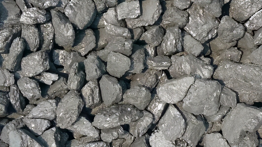 刚挖出煤为什么用水洗才能用,刚刚出来的煤为什么要用水洗一下