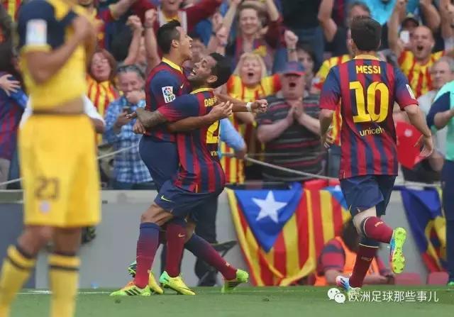 马德里的天空是红白色的,那天早晨钢琴曲