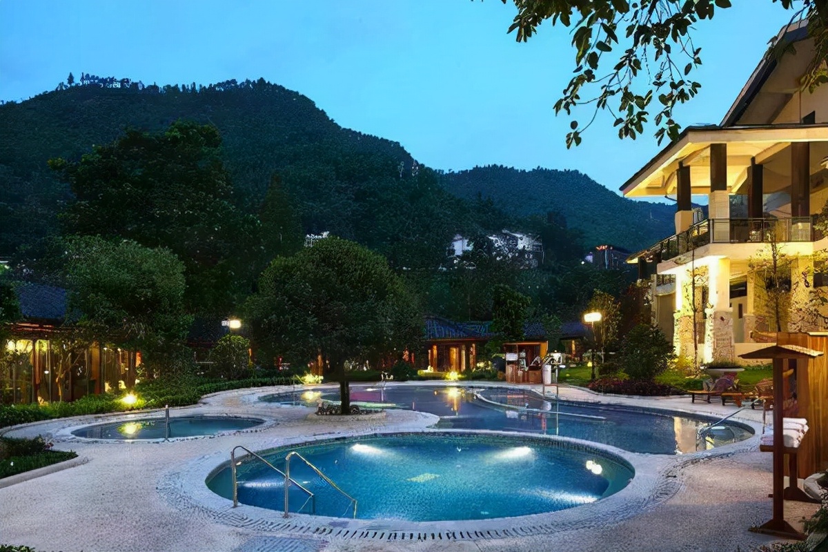 重庆山中纯天然温泉推荐,重庆哪些温泉是天然温泉