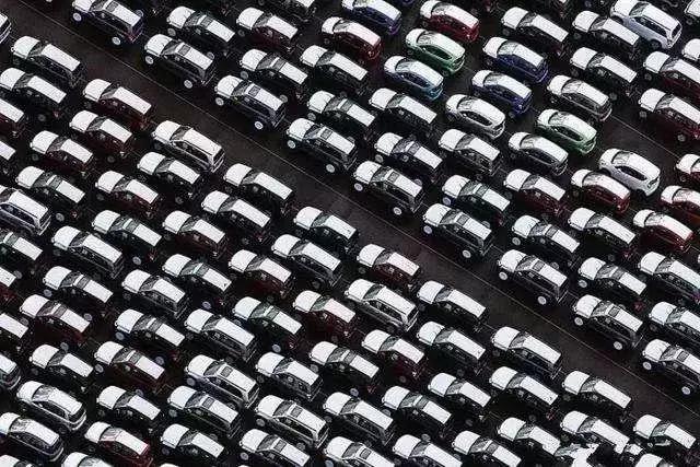 经销商库存预警　消费者拿到库存车应该怎么办